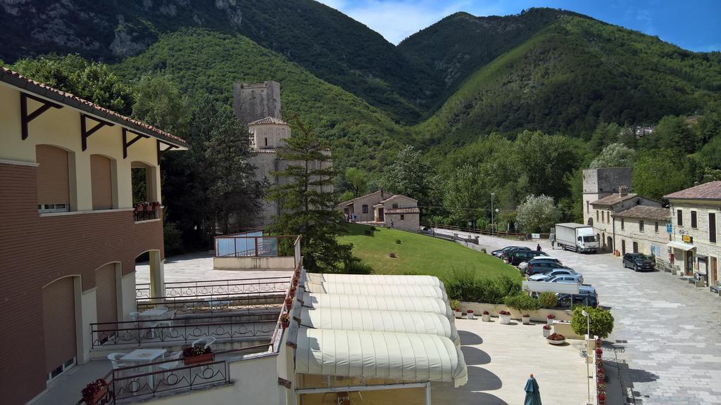 Hotel Terme Di San Vittore Дженга Екстериор снимка