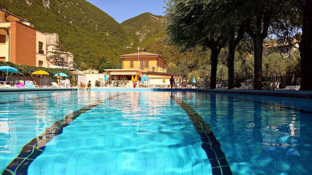 Hotel Terme Di San Vittore Дженга Екстериор снимка